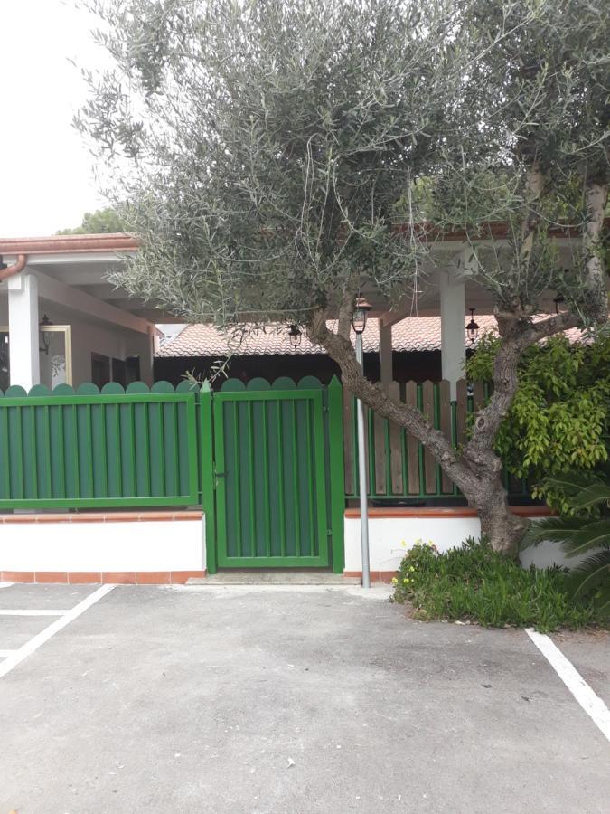 Il Pomodoro House Apartment Lido Di Fondi Exterior photo